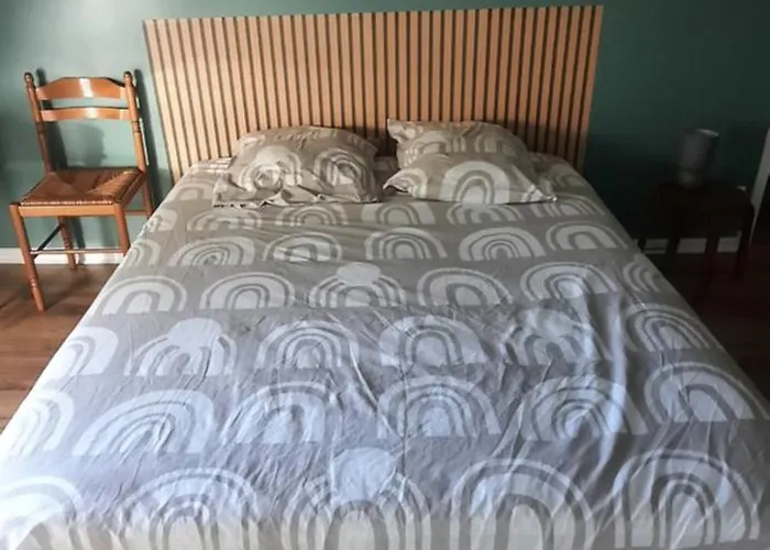 La Petite Maison De - Proche Du Pal Holiday home *